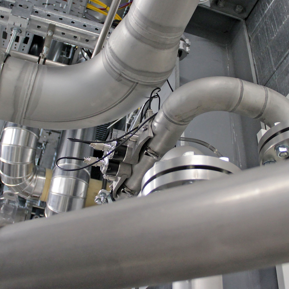 Picture of Proline Prosonic Flow clamp-on in basic applications
